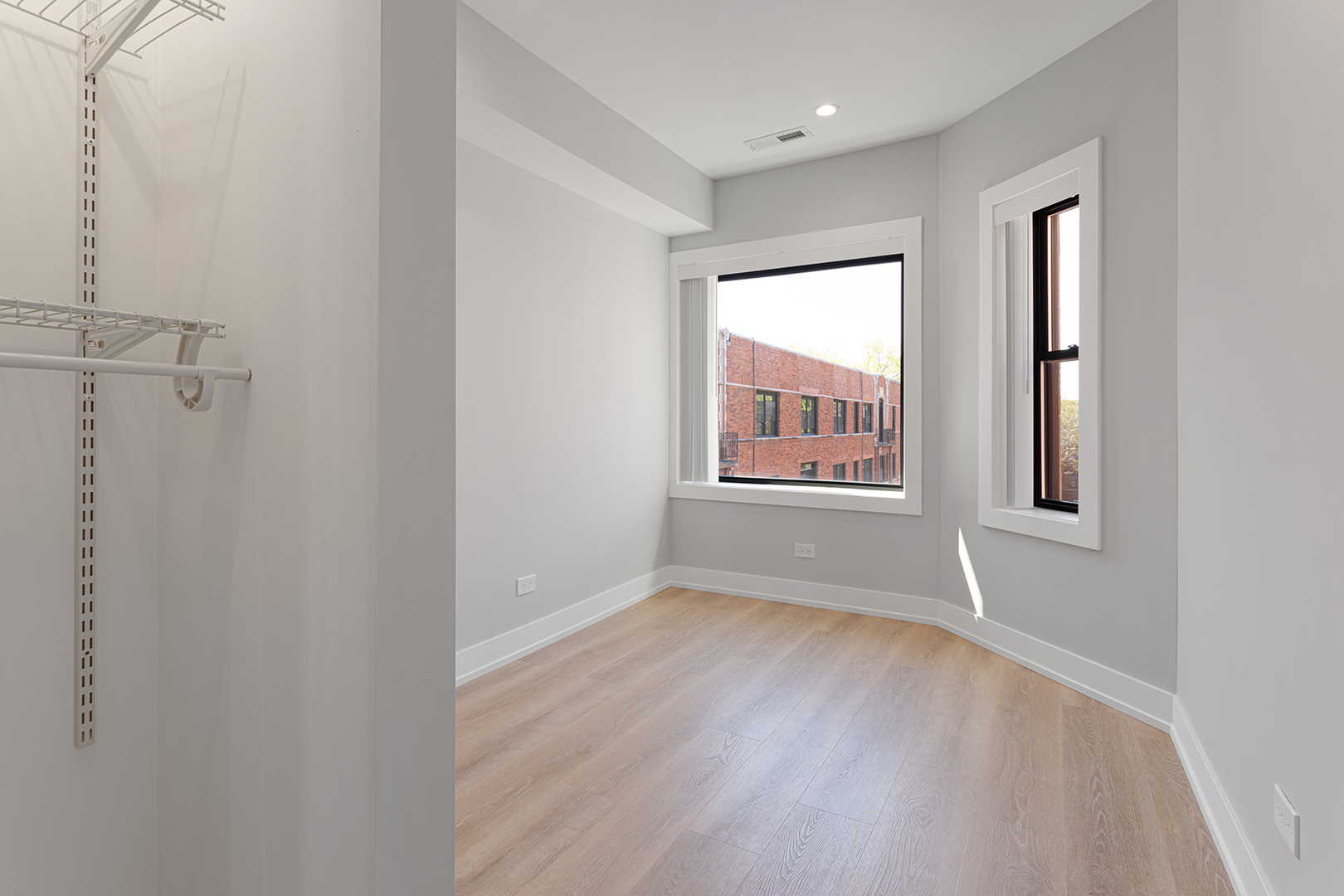 1552.5 West Juneway Terrace, Unit 3G Chicago, IL 60626 - Photo 7 of 15