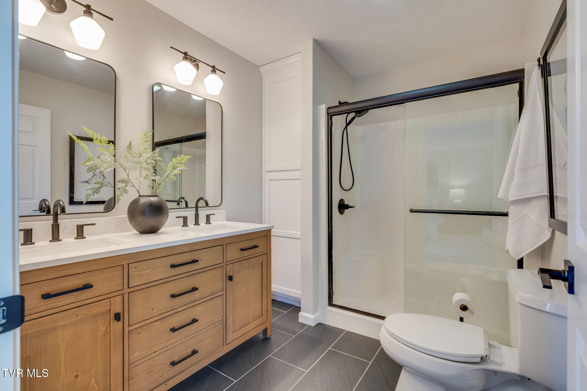 1032 Mitchell Road Kingsport, TN 37663 - Photo 16 of 57 014