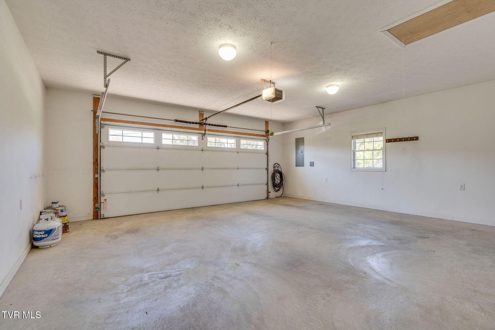 1032 Mitchell Road Kingsport, TN 37663 - Photo 46 of 57 040