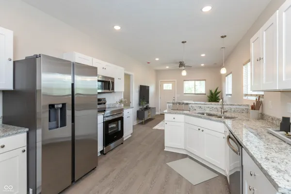 $1,695 | 226 North Randolph Street, Indianapolis, IN 46201