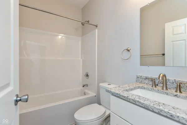 $1,695 | 226 North Randolph Street, Indianapolis, IN 46201