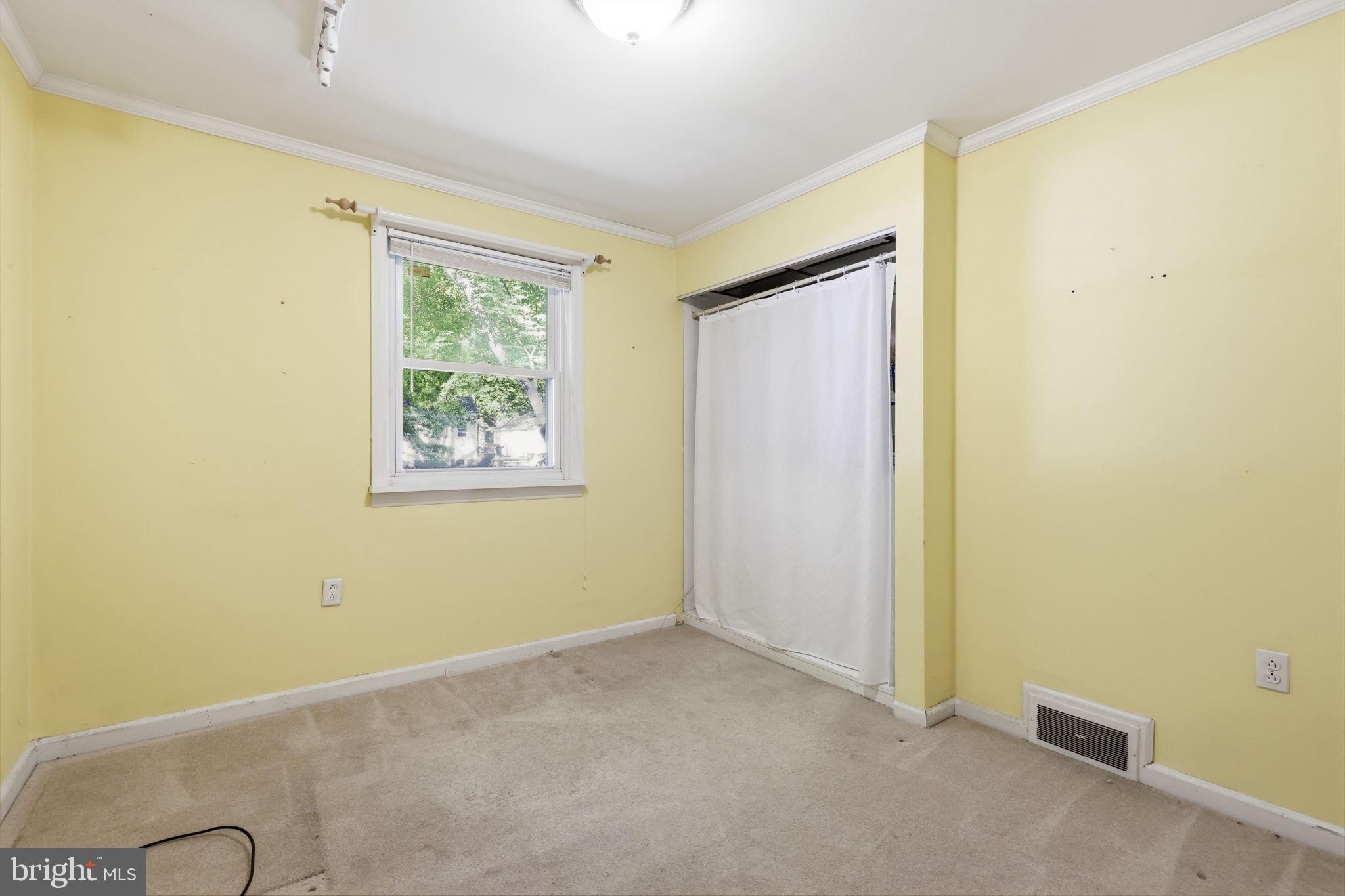 207 West Ferry Road Yardley, PA 19067 - Photo 22 of 50 a view of an empty room with a window