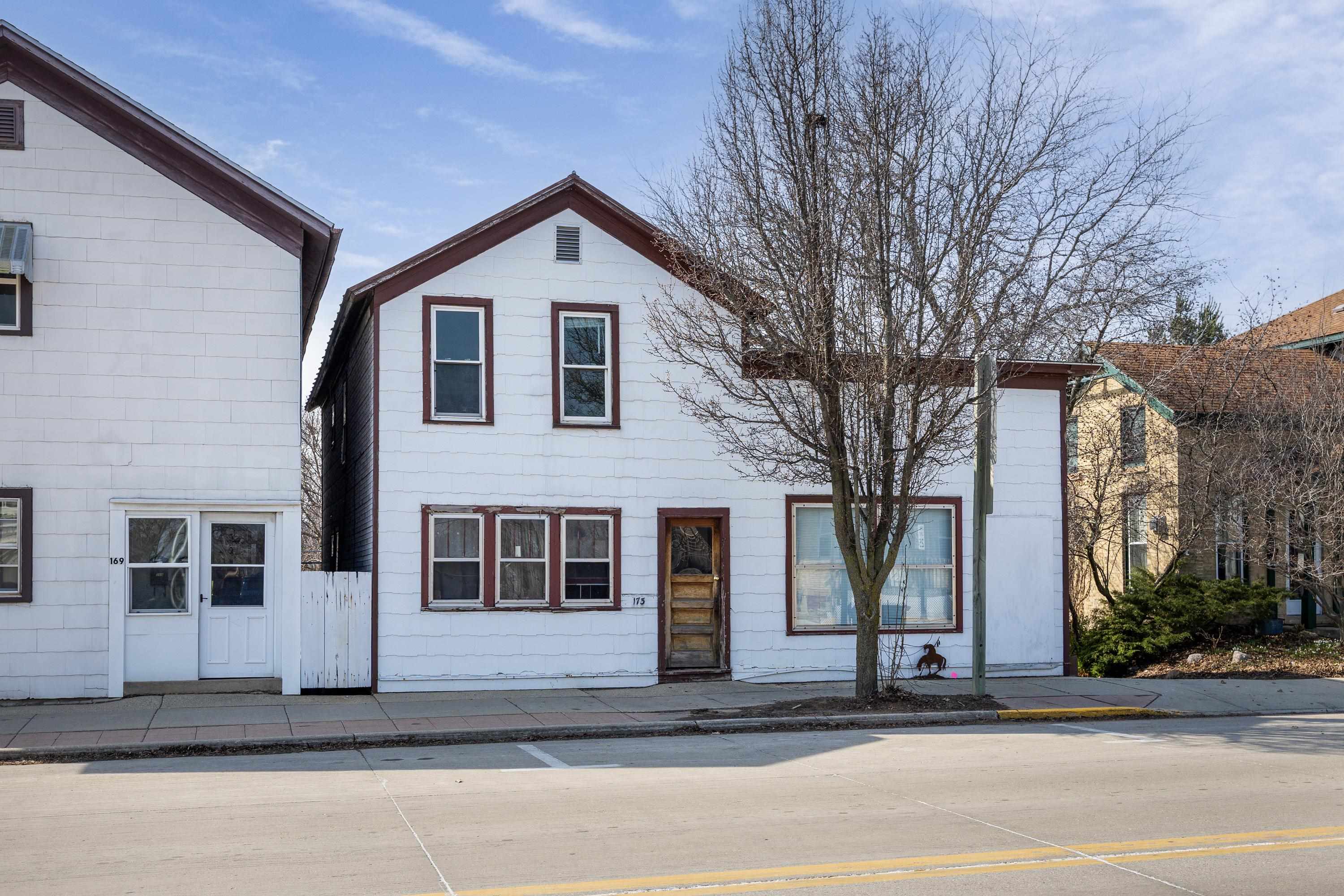 173 North Monroe Street Waterloo, WI 53594 - Photo 1 of 20