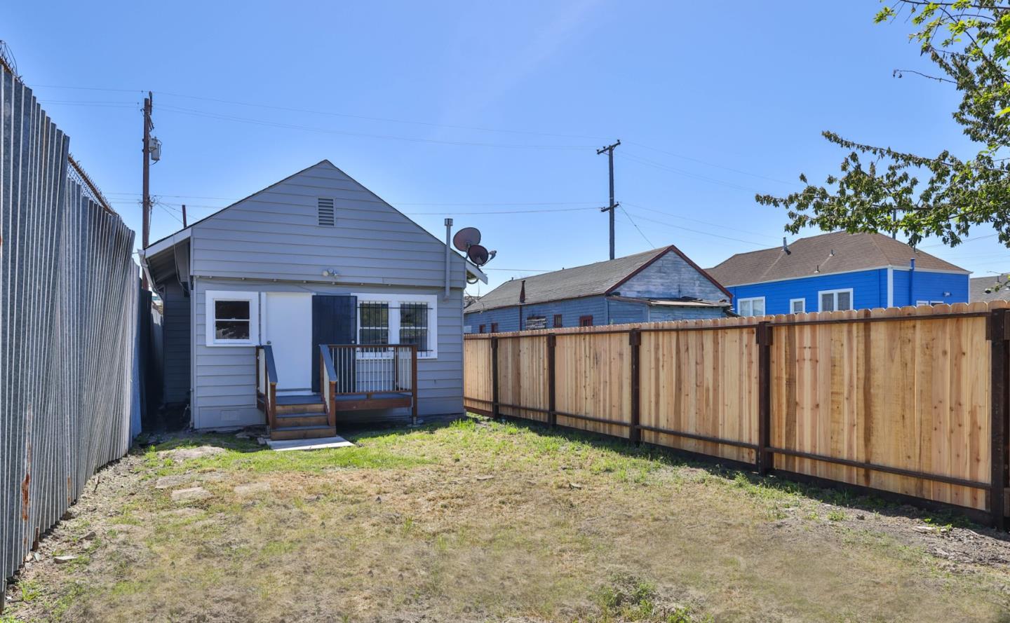 2643 Market Street Oakland, CA 94607 - Photo 21 of 24