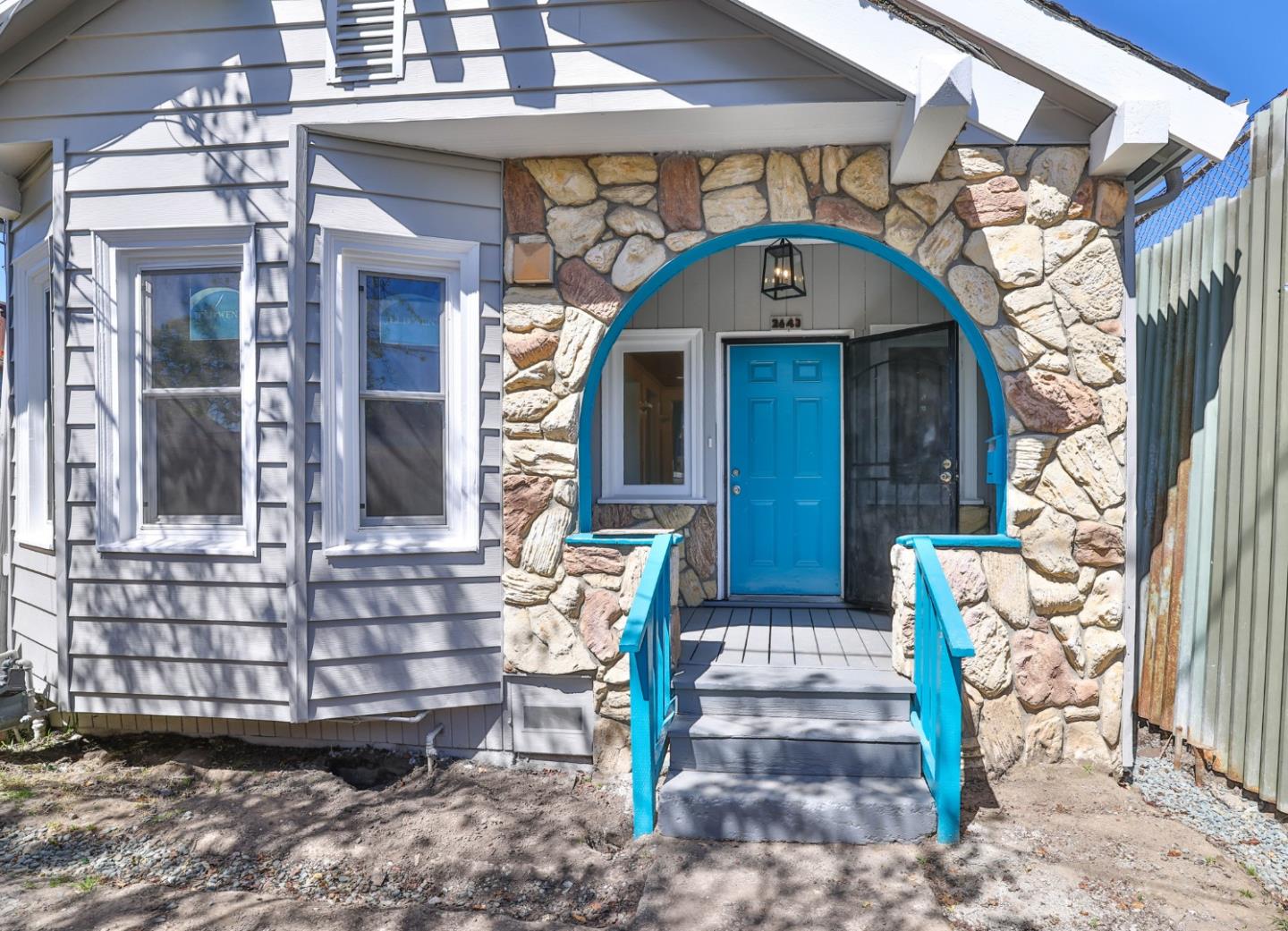 2643 Market Street Oakland, CA 94607 - Photo 3 of 24