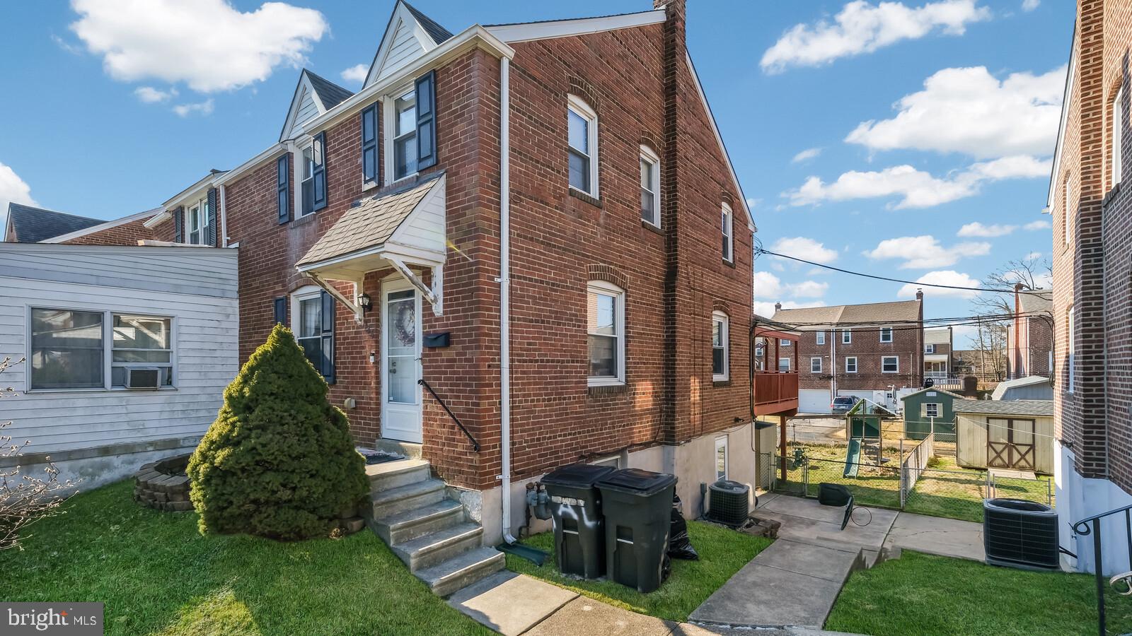 335 Holmes Road Holmes, PA 19043 - Photo 2 of 23 Gallery Image 2