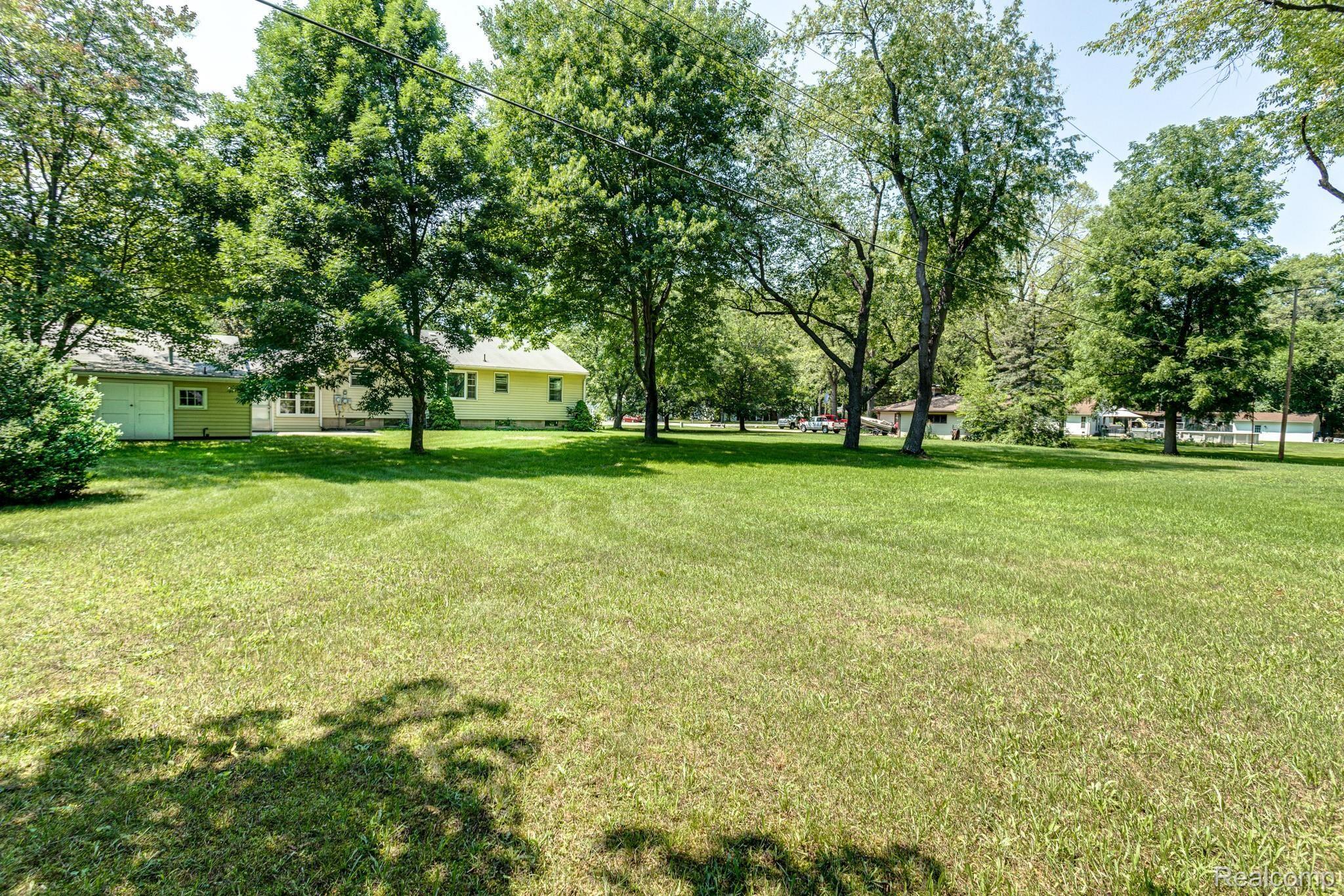 3580 State Road Fort Gratiot, MI 48059 - Photo 9 of 44 3580 State Rd (43 of 44).jpg