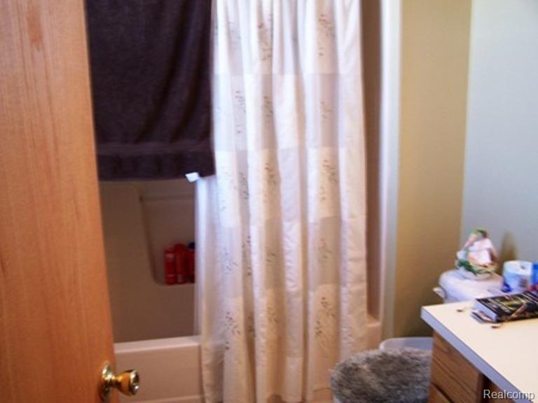 7740 Clyde Road Fenton, MI 48430 - Photo 28 of 44 clyde 007.jpg