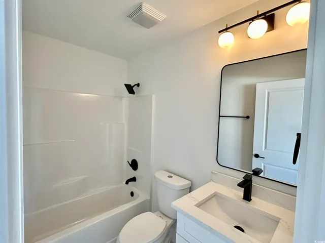 $309,900 | 861 Maxine Court, Unit 4B, Myrtle Beach, SC 29577