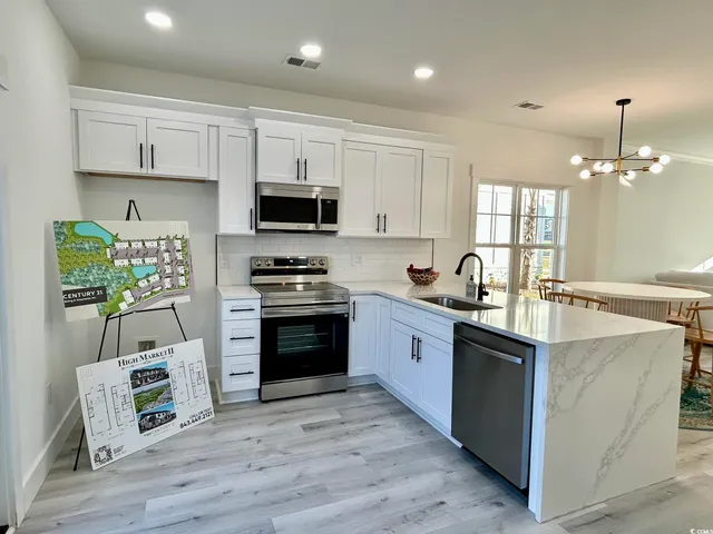 $309,900 | 861 Maxine Court, Unit 4B, Myrtle Beach, SC 29577