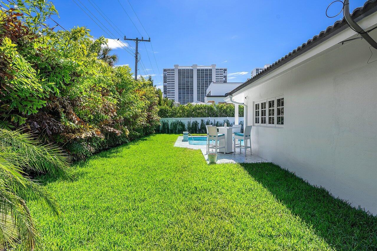 867 Malaga Drive Boca Raton, FL 33432 - Photo 18 of 59 036-867MalagaDrive-BocaRaton-FL-33432-SM