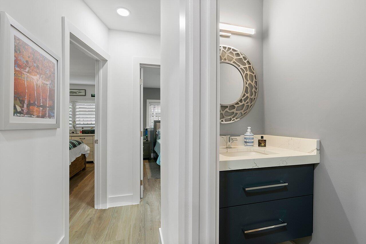 867 Malaga Drive Boca Raton, FL 33432 - Photo 33 of 59 018-867MalagaDrive-BocaRaton-FL-33432-SM