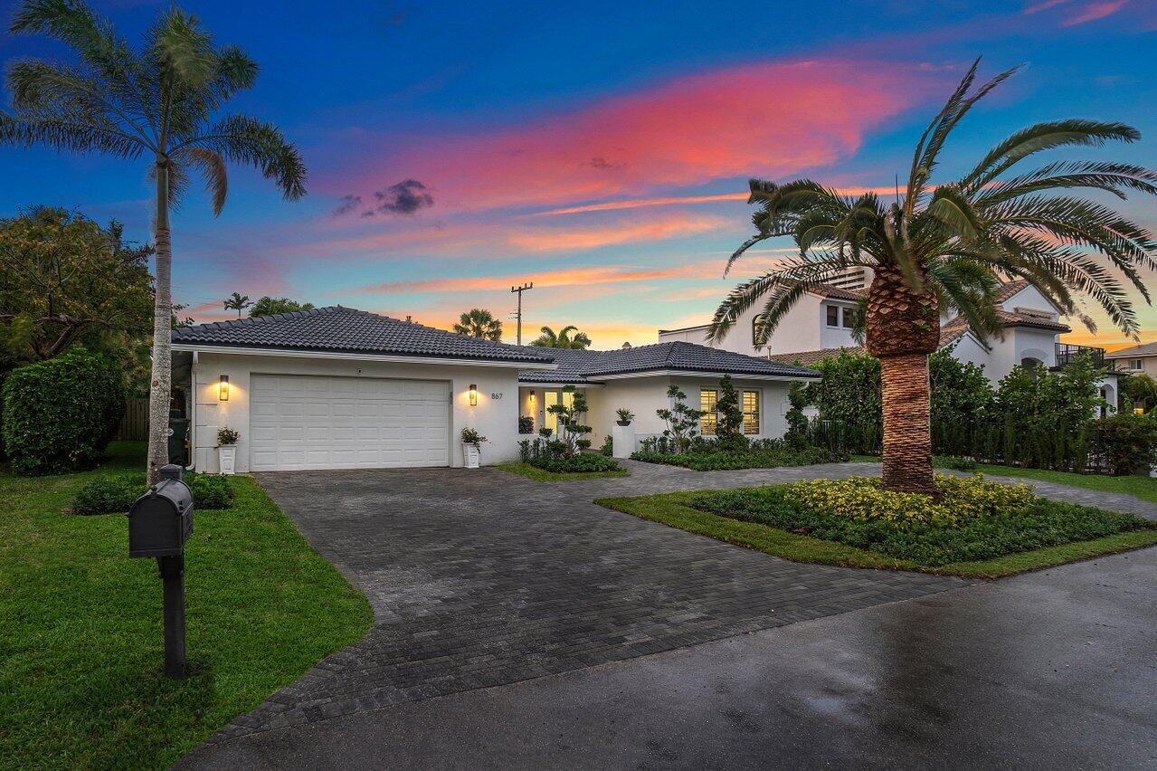 867 Malaga Drive Boca Raton, FL 33432 - Photo 35 of 59 048-867MalagaDrive-BocaRaton-FL-33432-SM