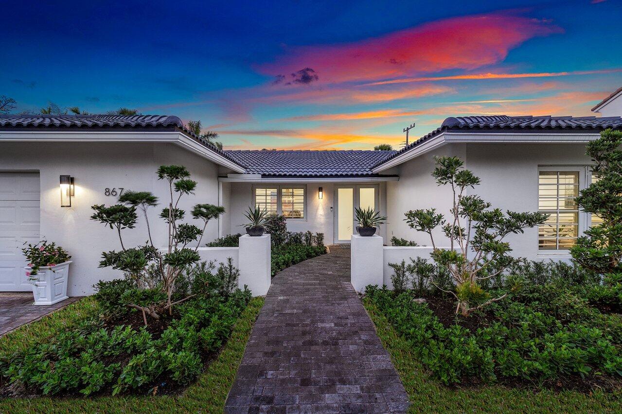867 Malaga Drive Boca Raton, FL 33432 - Photo 37 of 59 050-867MalagaDrive-BocaRaton-FL-33432-SM