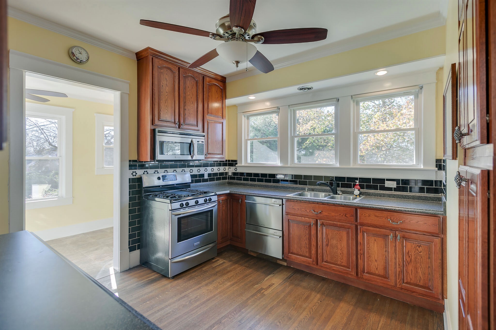 115 Perry Street Centerville, TN 37033 - Photo 12 of 39 Gallery Image 12