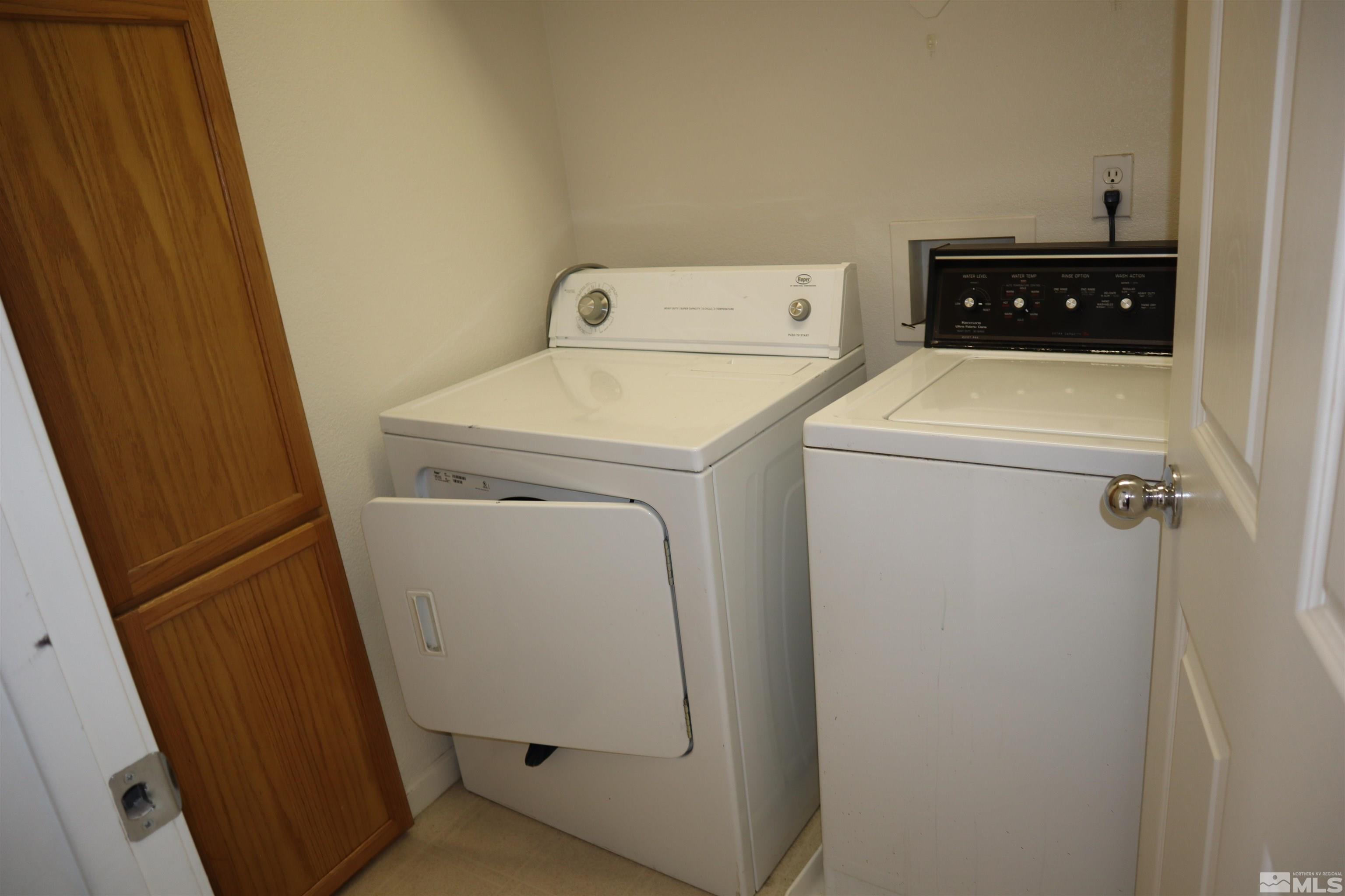 9287 Running Dog Circle Reno, NV 89506 - Photo 8 of 14 Photo 8