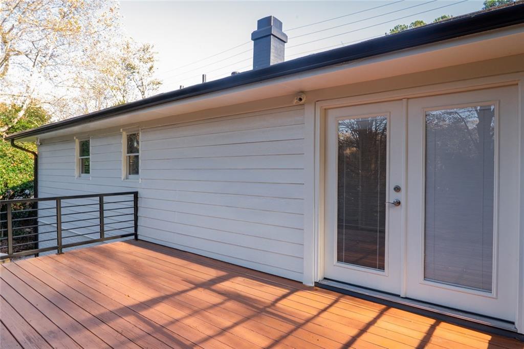 3599 Lower Roswell Road Marietta, GA 30068 - Photo 6 of 64