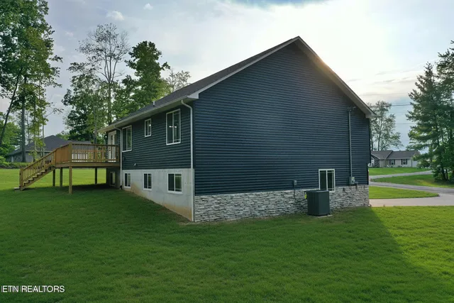 $499,000 | 1045 Toomey Fls Road, Oneida, TN 37841