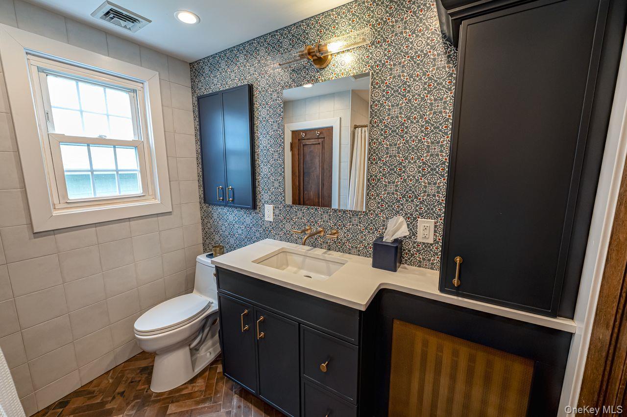 6 Troy Place Merrick, NY 11566 - Photo 20 of 24