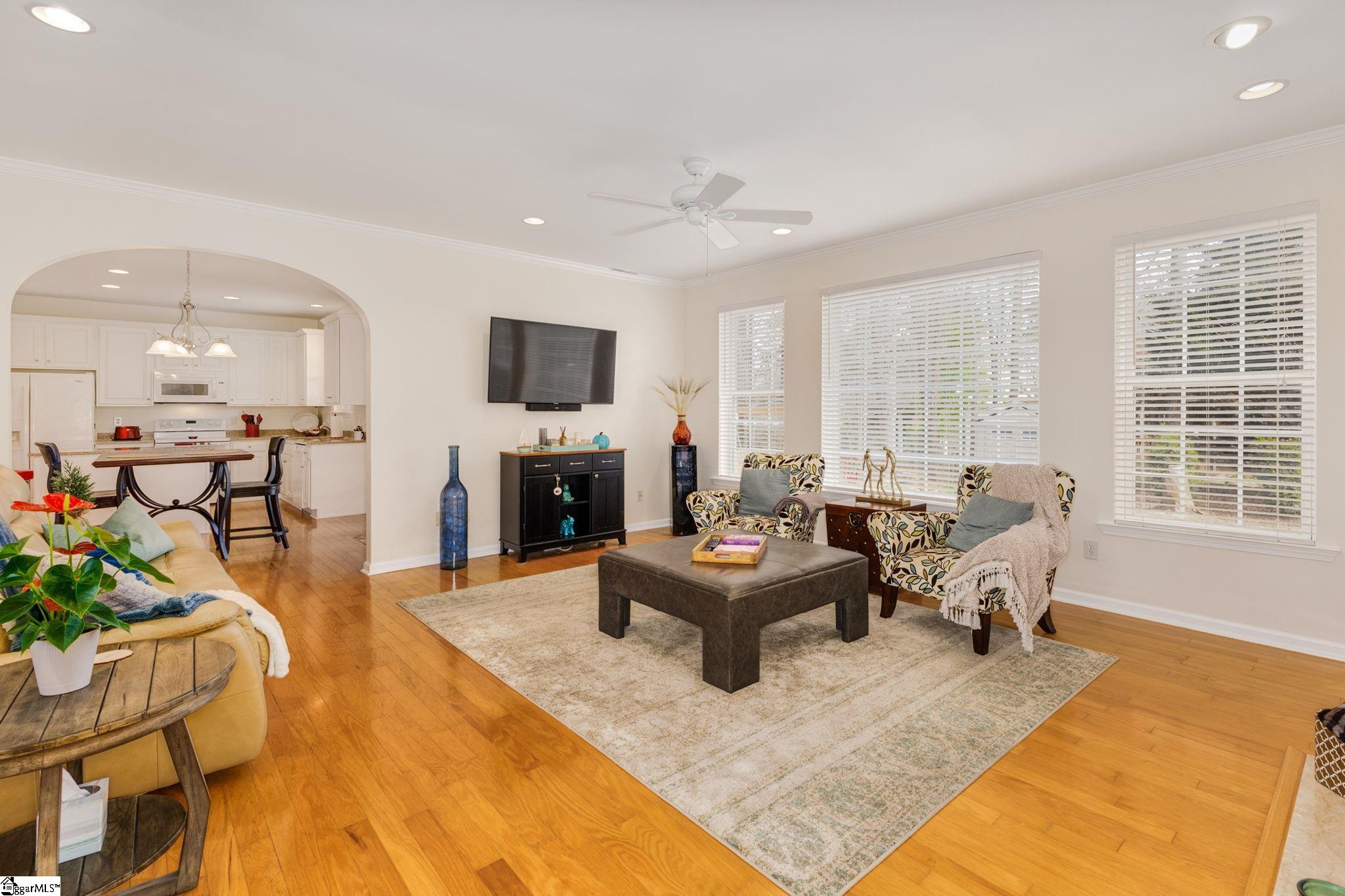 518 Kingsmoor Drive Simpsonville, SC 29681 - Photo 8 of 35 Gallery Image 8