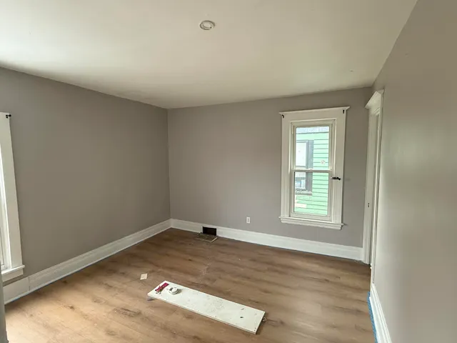 $1,500 | 3788 Burns Avenue, Detroit, MI 48214