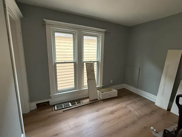 $1,500 | 3788 Burns Avenue, Detroit, MI 48214