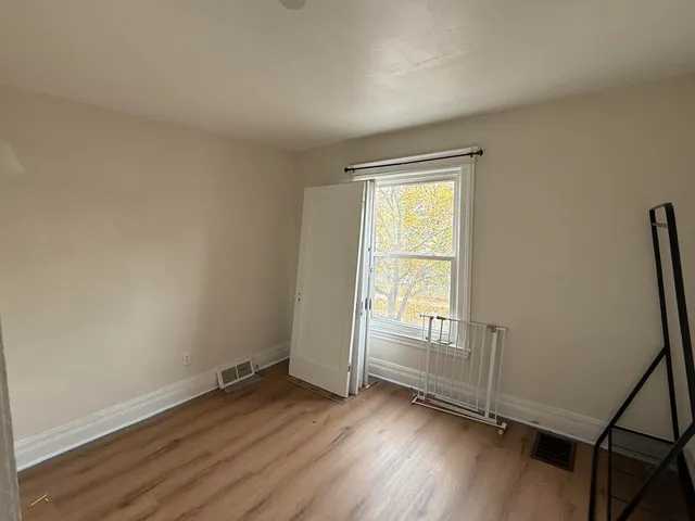 $1,500 | 3788 Burns Avenue, Detroit, MI 48214