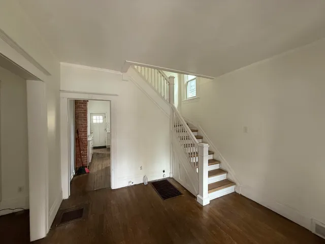 $1,500 | 3788 Burns Avenue, Detroit, MI 48214