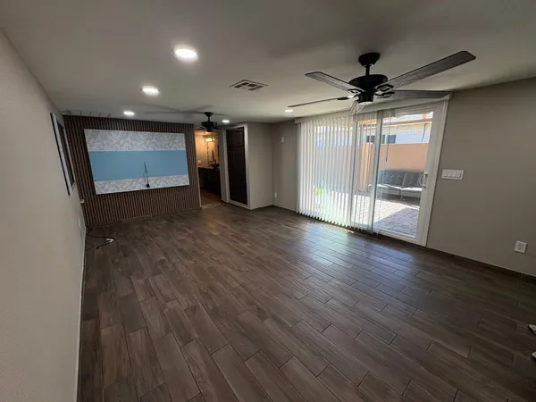 $1,595 | 3229 North 54th Lane, Unit C, Phoenix, AZ 85031