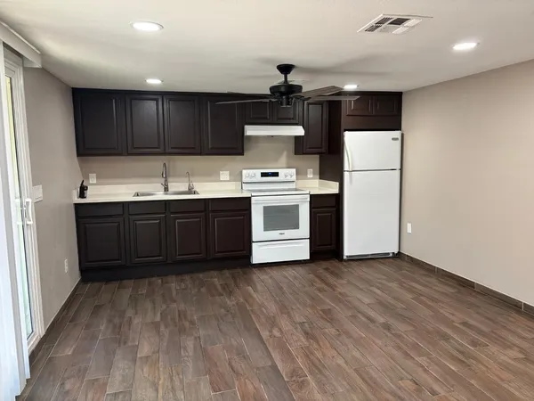 $1,595 | 3229 North 54th Lane, Unit C, Phoenix, AZ 85031