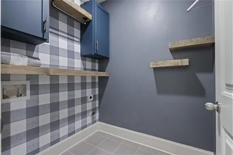 a view of bathroom with a shower
