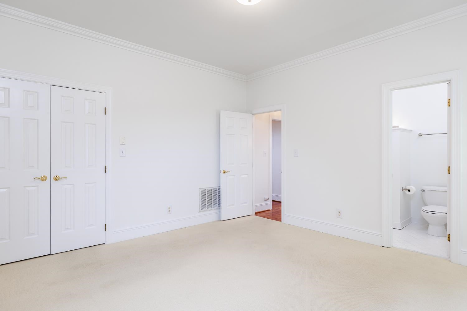 7233 Manor Oaks Drive Raleigh, NC 27615 - Photo 29 of 67 Photo 29