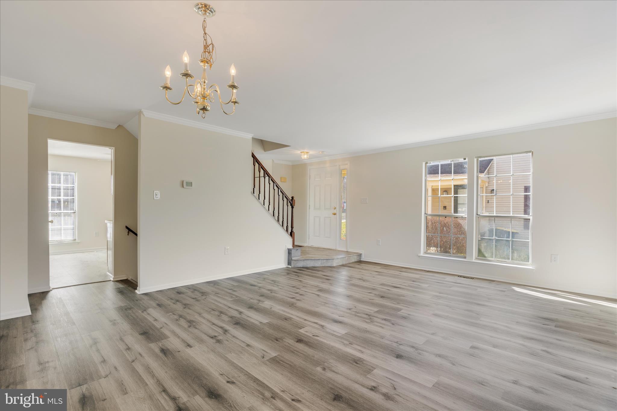 8710 Post Oak Way Landover, MD 20785 - Photo 5 of 38 a view of livingroom with window
