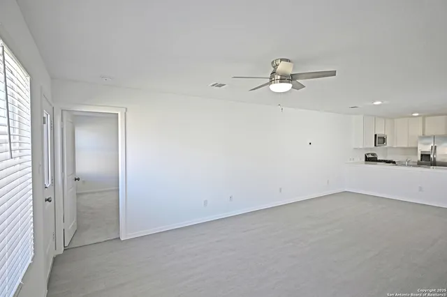 $1,495 | 2429 Legends Creek, New Braunfels, TX 78130