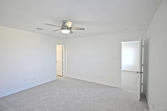 $1,495 | 2429 Legends Creek, New Braunfels, TX 78130