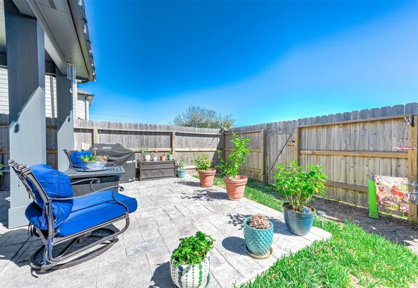 $307,000 | 5515 Hyde Park Drive, Pasadena, TX 77505