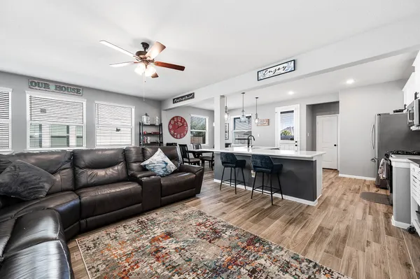 $307,000 | 5515 Hyde Park Drive, Pasadena, TX 77505