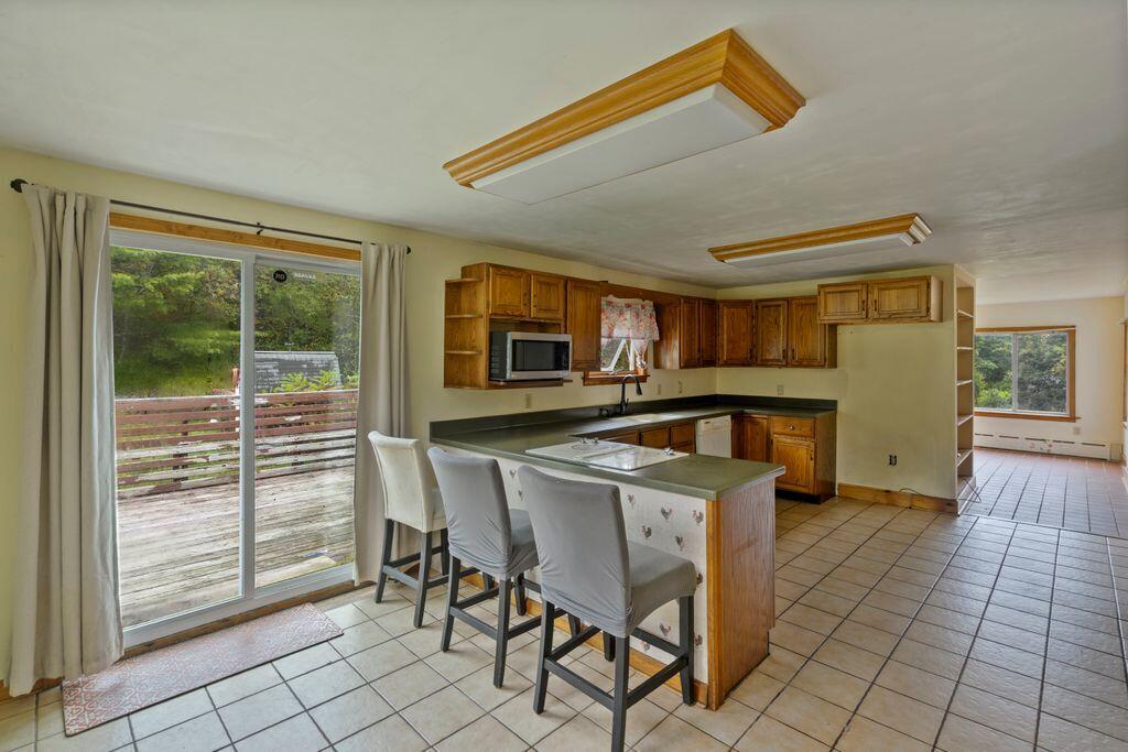 29 Mudget Hill Road Vassalboro, ME 04989 - Photo 9 of 70 Kitchen