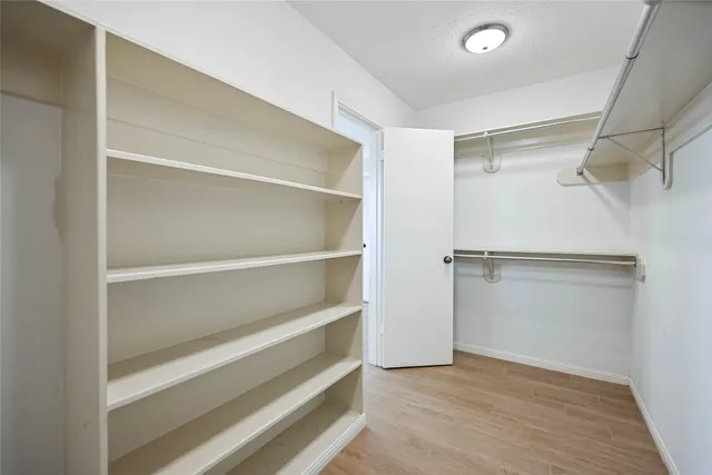 $2,300 | 2507 Foxden Drive, Pearland, TX 77584