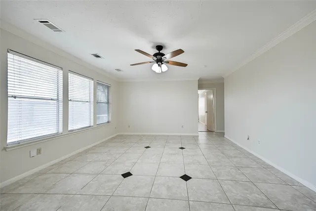 $2,300 | 2507 Foxden Drive, Pearland, TX 77584