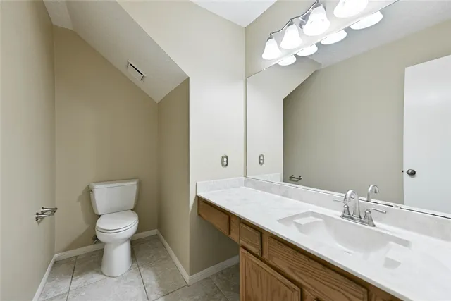 $2,300 | 2507 Foxden Drive, Pearland, TX 77584