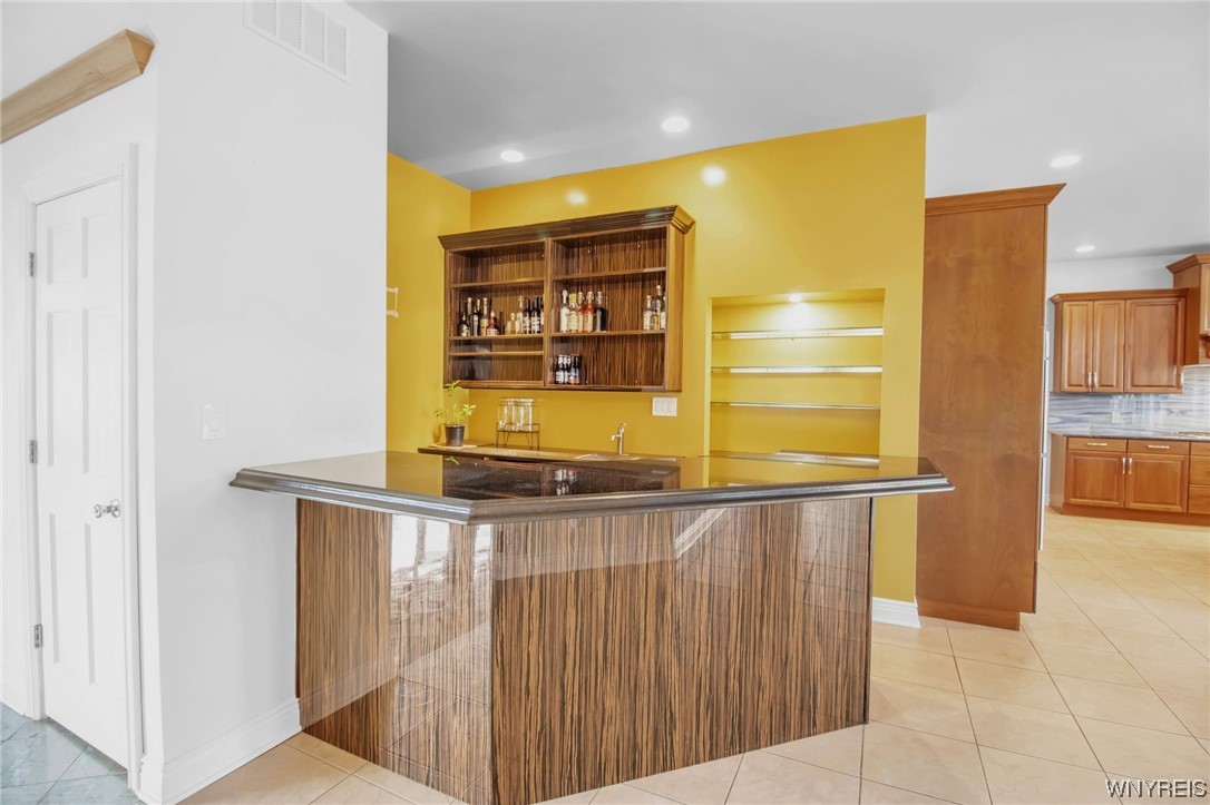 837 West River Road Grand Island, NY 14072 - Photo 16 of 46