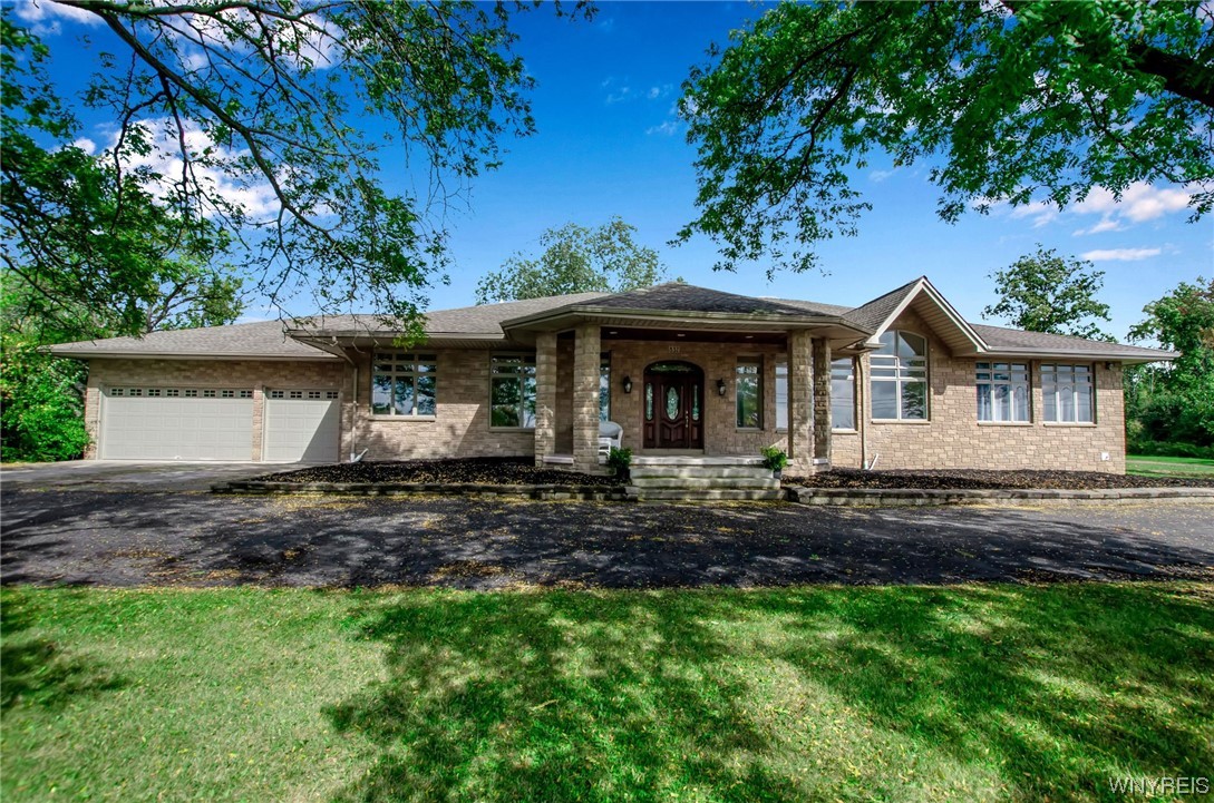 837 West River Road Grand Island, NY 14072 - Photo 2 of 46