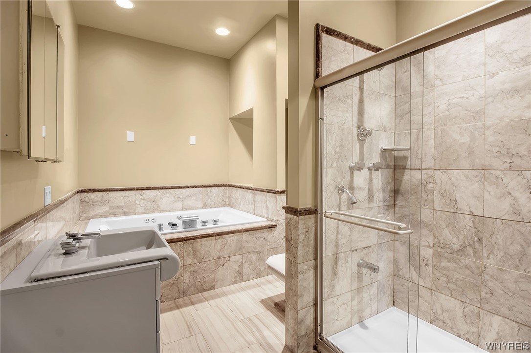 837 West River Road Grand Island, NY 14072 - Photo 22 of 46