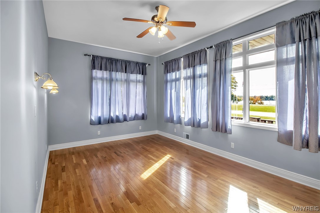 837 West River Road Grand Island, NY 14072 - Photo 24 of 46