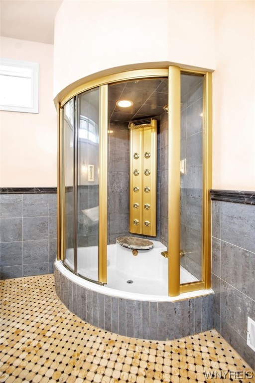 837 West River Road Grand Island, NY 14072 - Photo 26 of 46