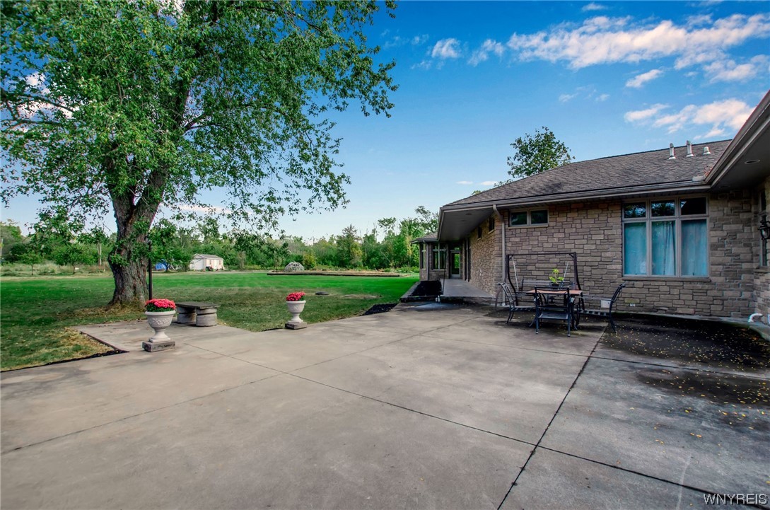 837 West River Road Grand Island, NY 14072 - Photo 33 of 46