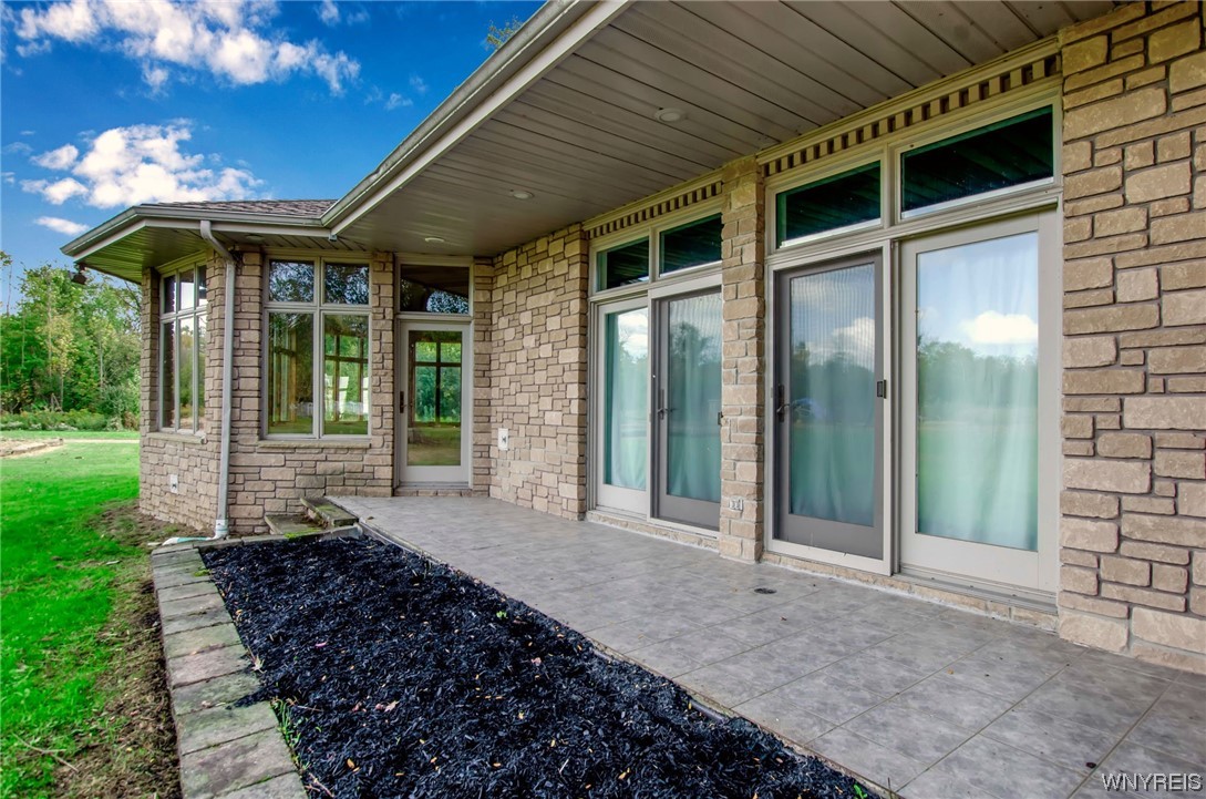 837 West River Road Grand Island, NY 14072 - Photo 34 of 46