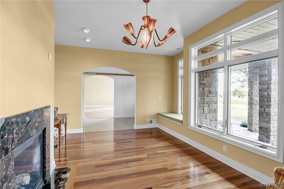 837 West River Road Grand Island, NY 14072 - Photo 10 of 46