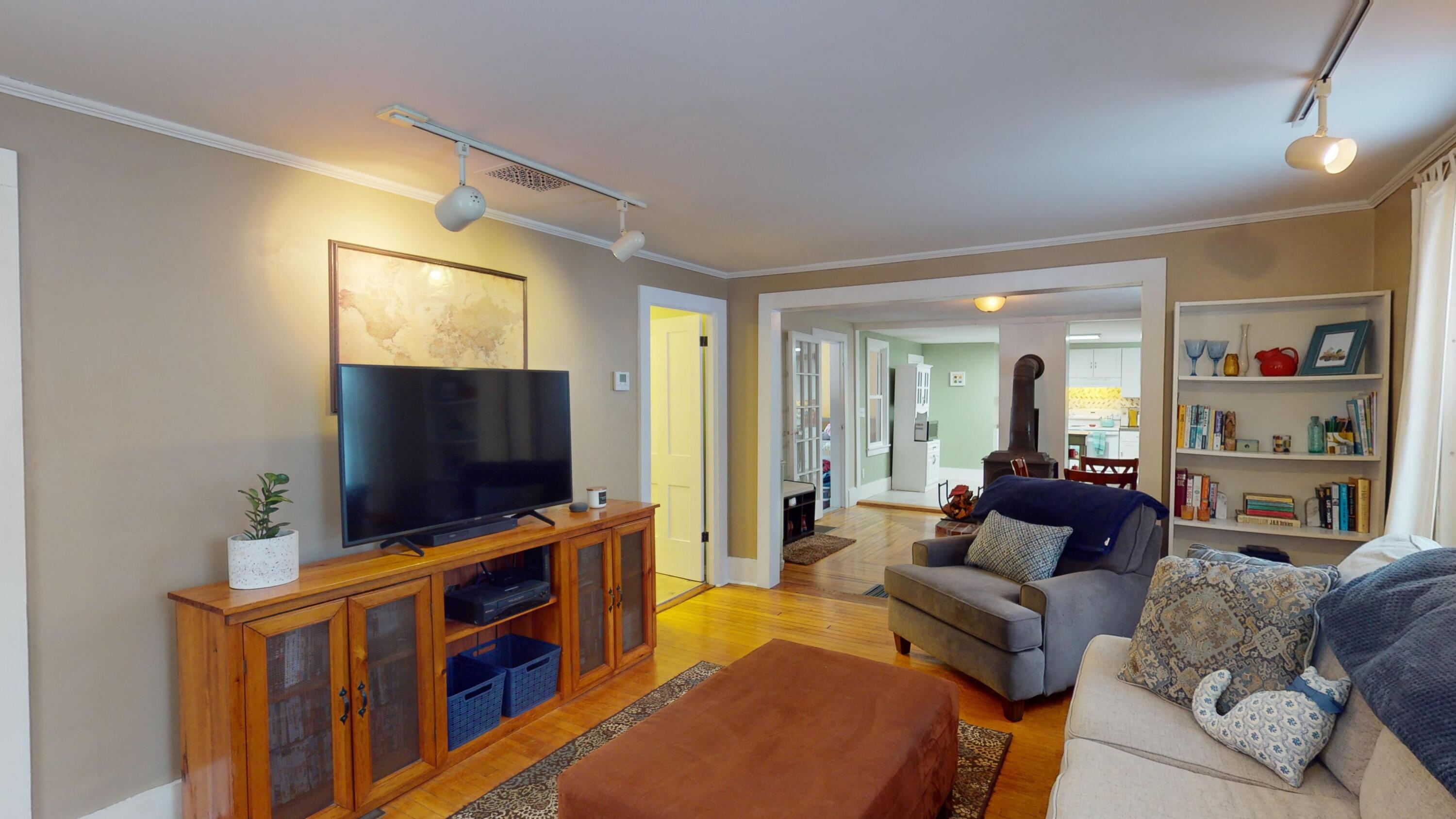 1035 Main Street Bangor, ME 04401 - Photo 21 of 38 19